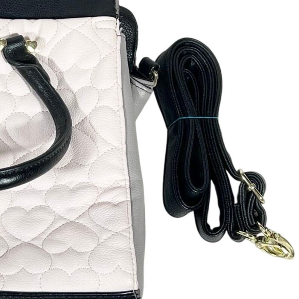 Betsey Johnson Handbag Heart Quilted Light Pink Leather Floral Pockets Bag Used